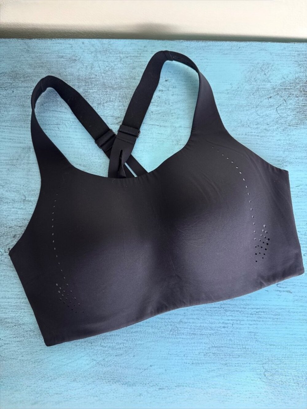 Lululemon Womens Black High-Support Cross-Back Sports Bra Size 38DD